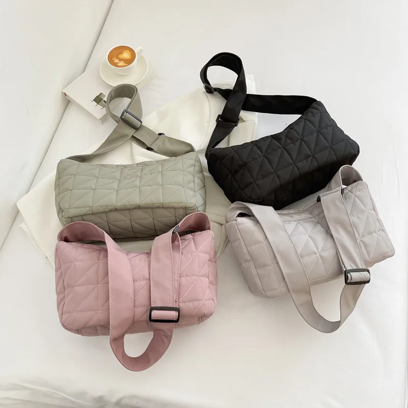 Winter Down Underarm Hobo Bag Fashion Quilted Shoulder Bags Women Luxury Designer Ladies Casual Small Clutch Purse and Handbag