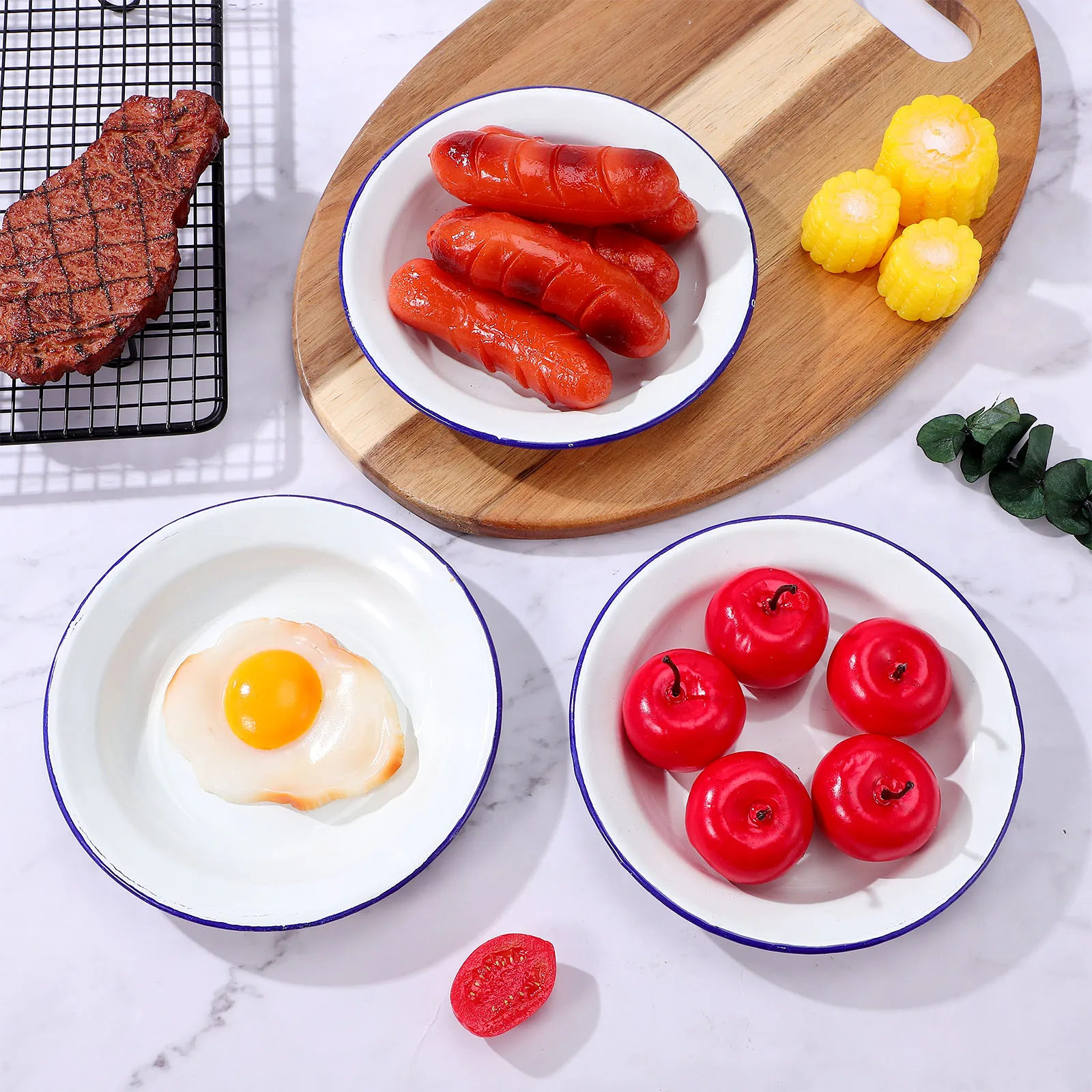 

4Pcs Enamel Plates Flat Edges Retro Style Food Serving Trays for Fruits Snacks Dessert Home Hotel Enamel Plates