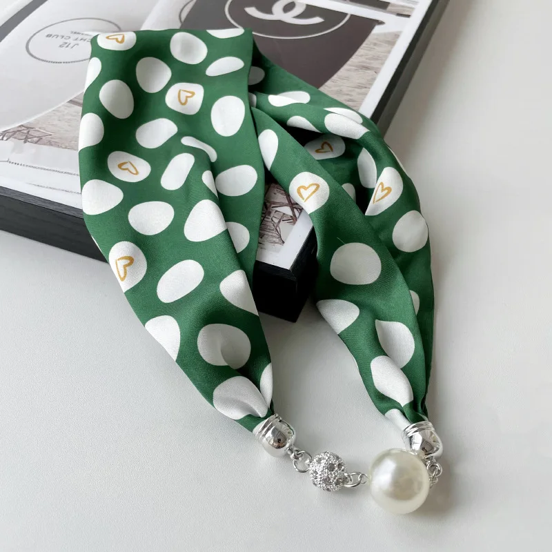 Fashion Versatile Ladies Silk Scarves Wraps Neck Magnetic Buckle Scarf Cross Scarves Triangle Scarf Cross Neckerchief Silk Scarf