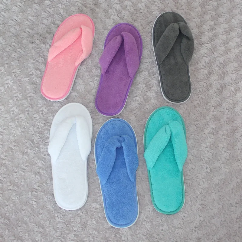 Women Solid Color Coral Fleece Slippers Soft Non-disposable Home Hospitality Slippers Party Gifts for Wedding Guests Slippers