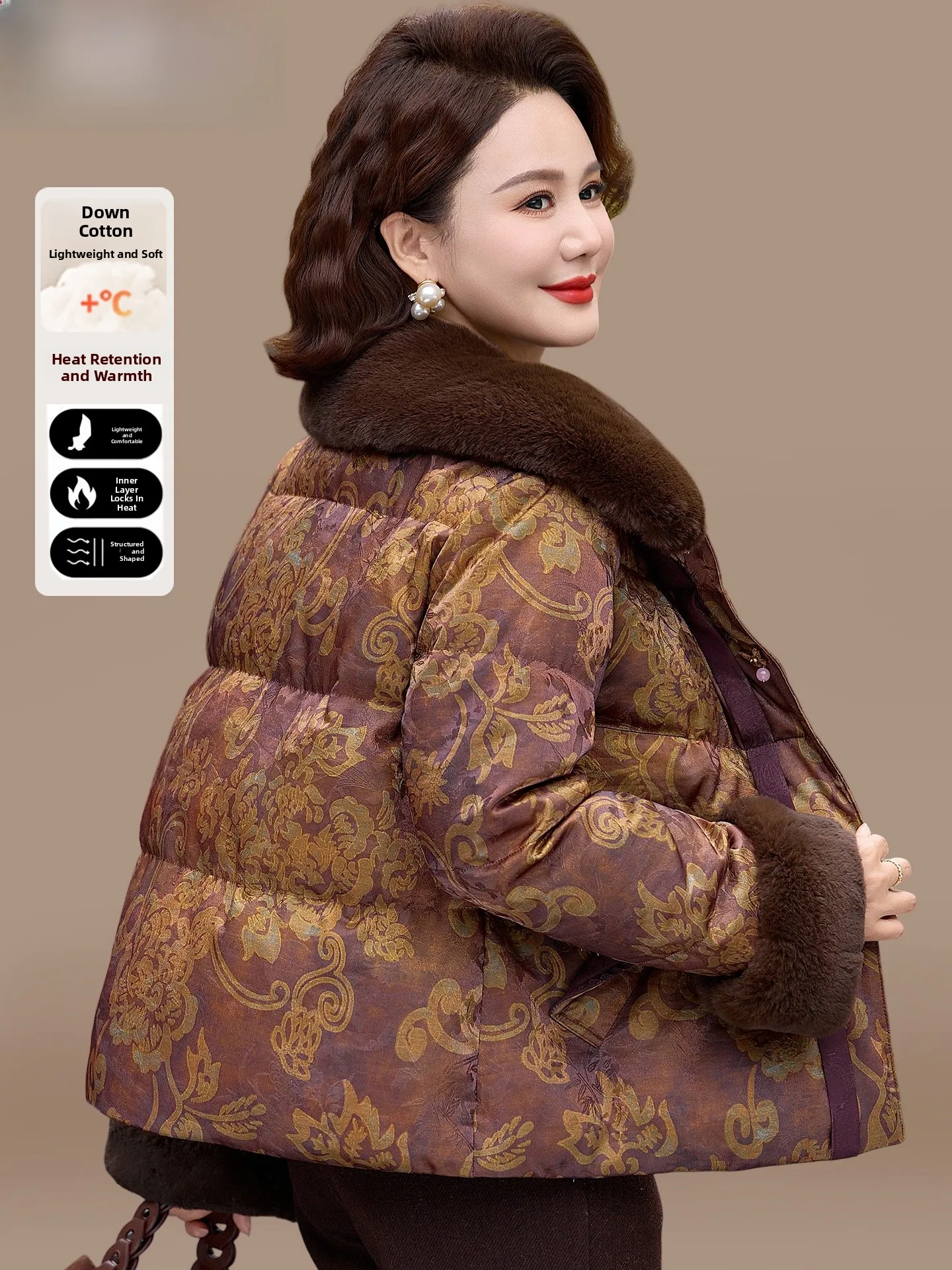 

Новая китайская зимняя куртка для женщин: модное пуховое пальто из хлопка для среднего и старшего возраста, очень теплое, утолщенное, с воротником-стойкой.