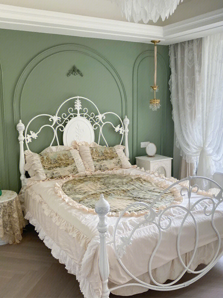 

French Country Garden Princess Bed 1.5m Children's light luxury Girl Cloud wrought iron retro bed