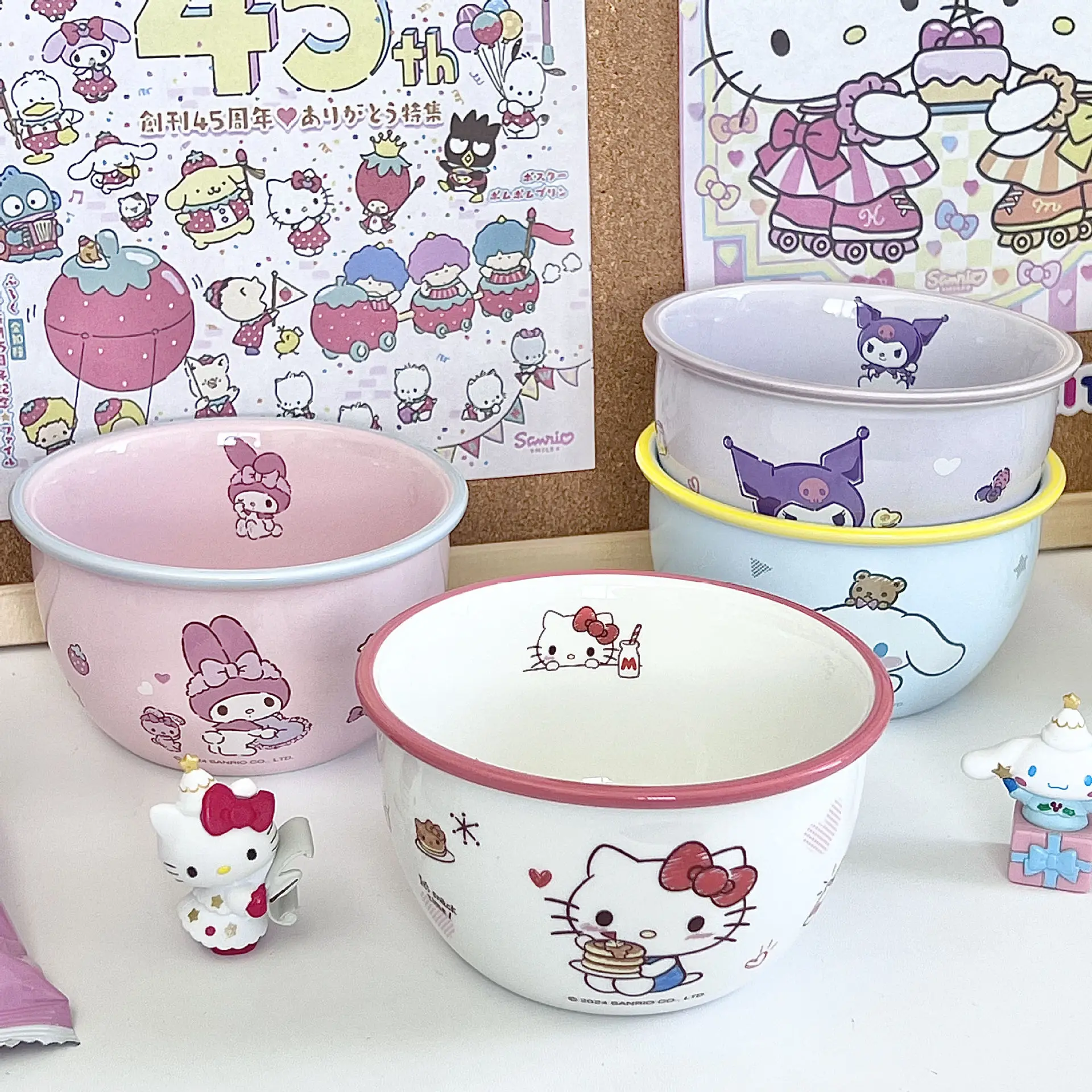 Sanrio Tableware Ce…