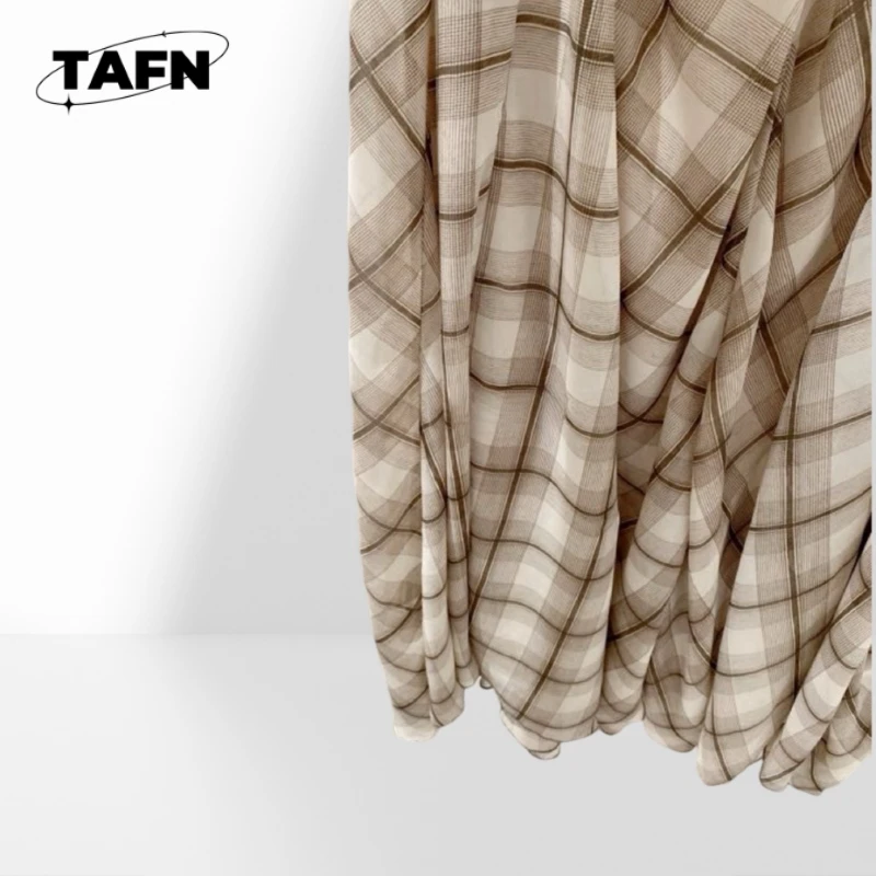 กระโปรง 25 ตัว เนื้อขั้นสูง สวย ทันสมัย สบาย และประณีต 5. ชุดเดรสวินเทจแคชเมียร์ระดับพรีเมียม – อินเทรนด์ AD2806