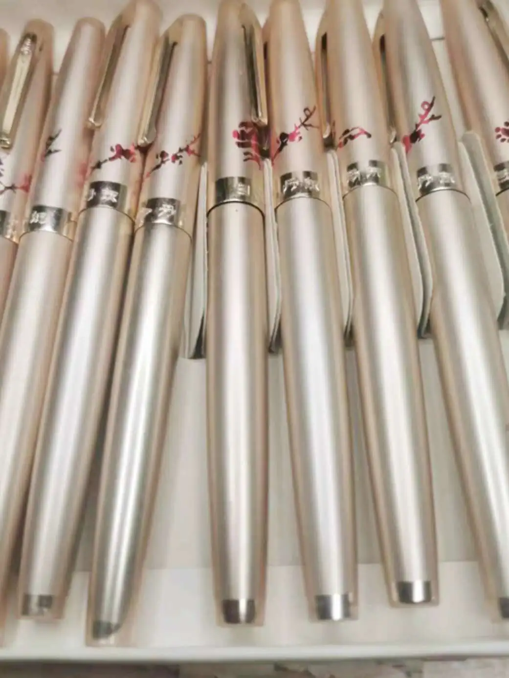 

Bailing 610 Old Stock Fountain Pen Aluminum Rod 90s Old Collection Calligraphy Practice Pen