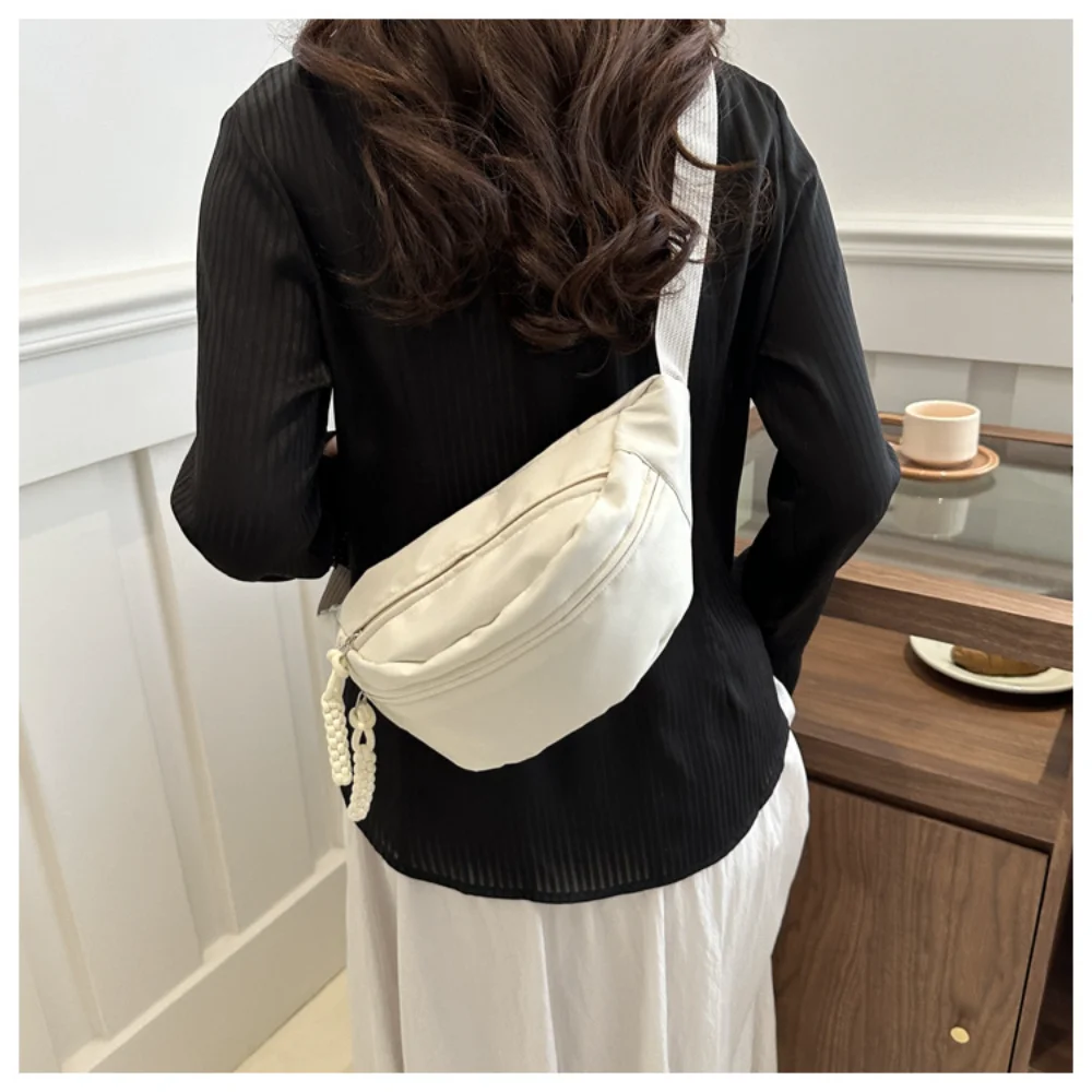 Torby na klatkę piersiową Banana Bag For Women Sling Crossbody Waist Pack Canvas Running Waist Bag Casual Fanny Packs Sport Half Moon Belt Bag