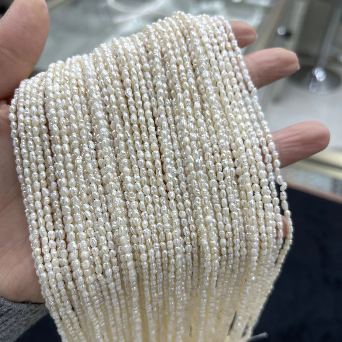 2-2,5 mm rijstvormige natuurlijke zoetwaterparels, half afgewerkte kralen voor het maken van sieraden, doe-het-zelf kettingen, armbanden en accessoires