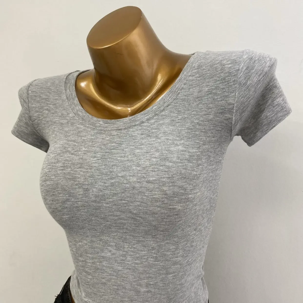 Wholesale Summer Women Crop Tops O Neck Short T Shirts Short Sleeve Solid Basic Slim T Shirt High Strecth Tight Female Top