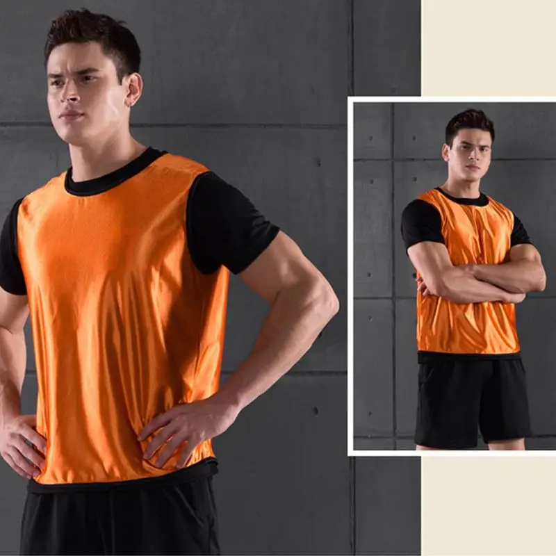 2024 Top Sleeveless Soccer Training Team Vest Football Jerseys Sports Shirts Adults Breathable For Men Women Basketball Grouping