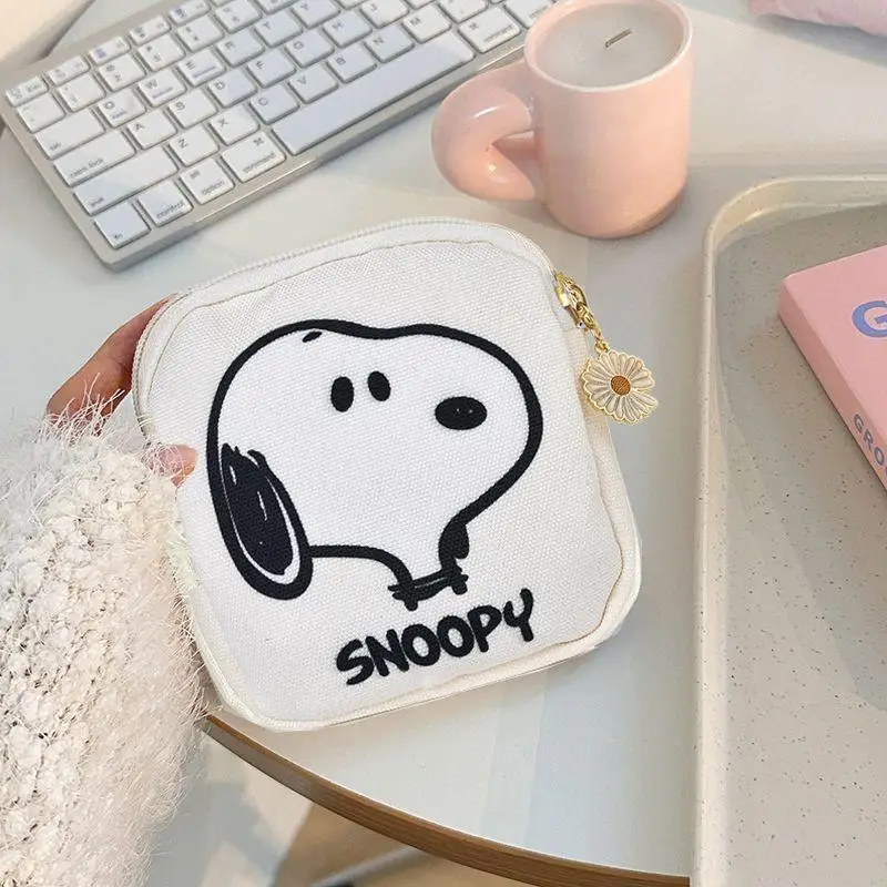 Cartoon Anime Snoopy Sanitary Napkin Bag Waterproof Canvas Coin Purse Portable Zipper Holder Pouch Organizer Women Wallets