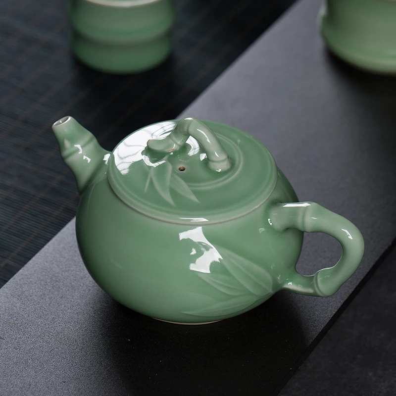 

Longquan Celadon Teapot Tea Making Household Kung Fu Tea Set Ceramic Yue Kiln Heat-Resistant Handmade Retro Tea Making Special S