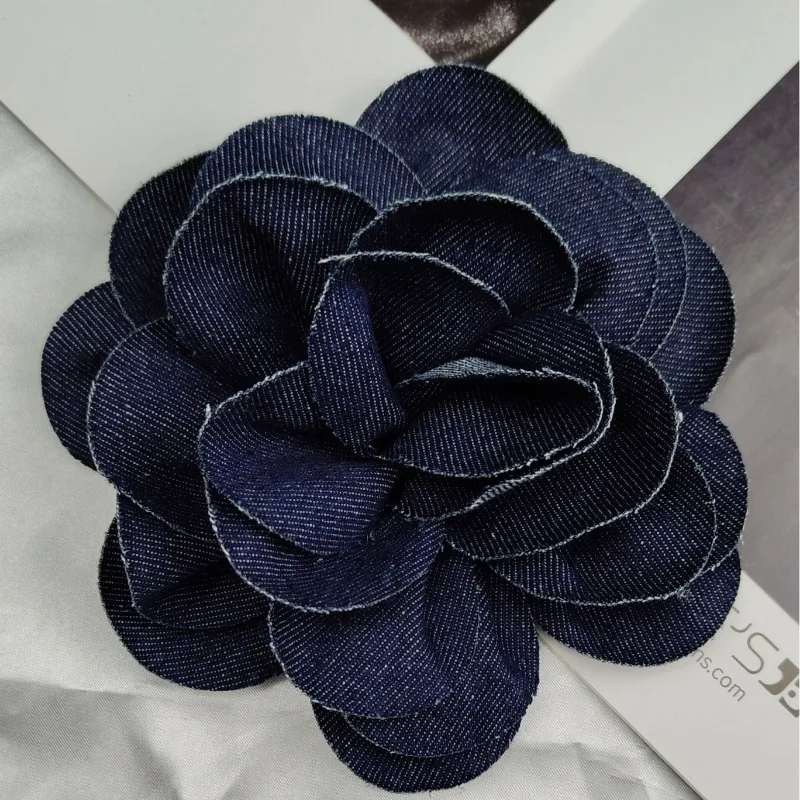 Spille fatte a mano in tessuto Denim fiore spilla per le donne moda di lusso corpetto festa di nozze distintivo accessori di abbigliamento