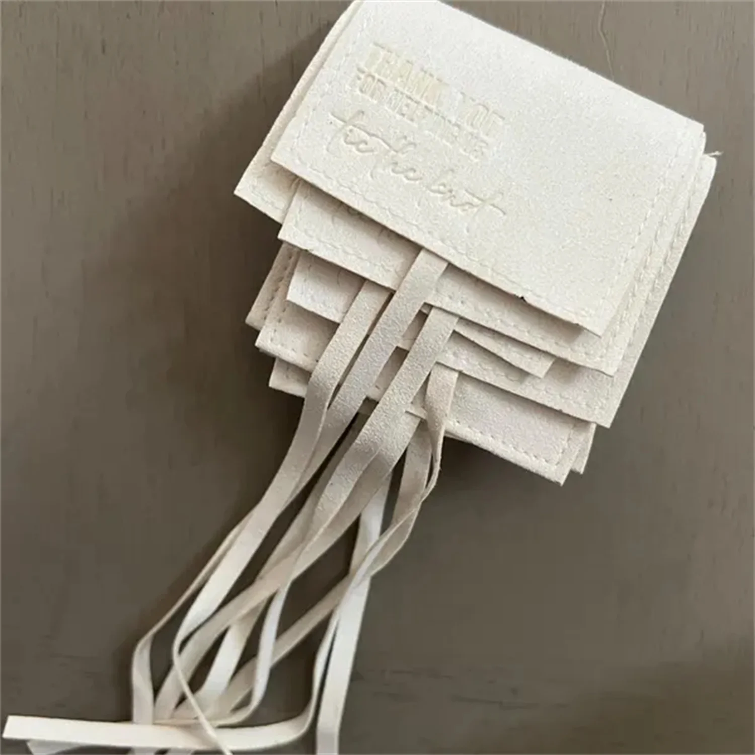 

Мешочек для ювелирных изделий из микрофибры с завязками в узле: подарок для подружки невесты