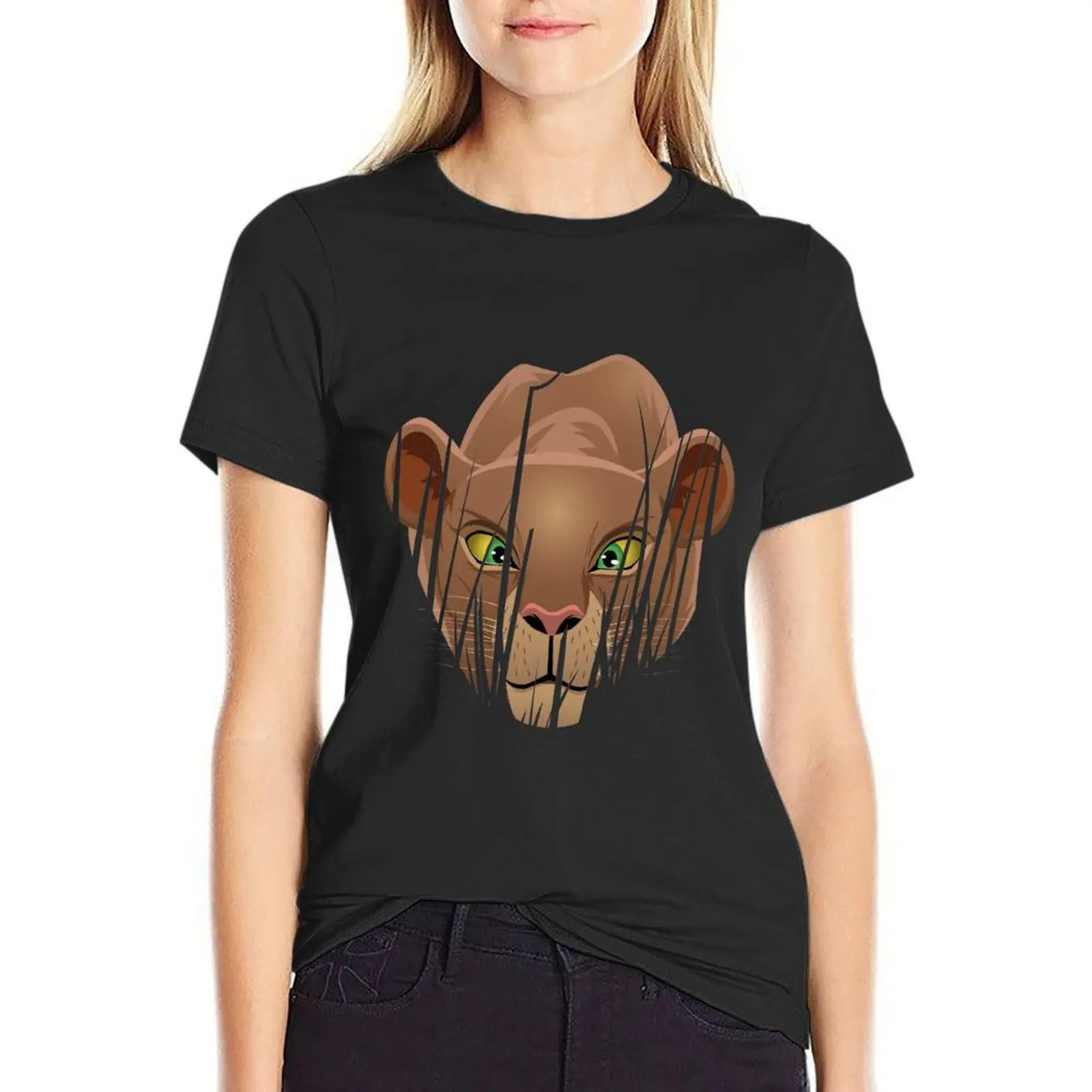 Lioness Hunt T-Shirt Female clothing korean fashion oversized workout shirts for Women