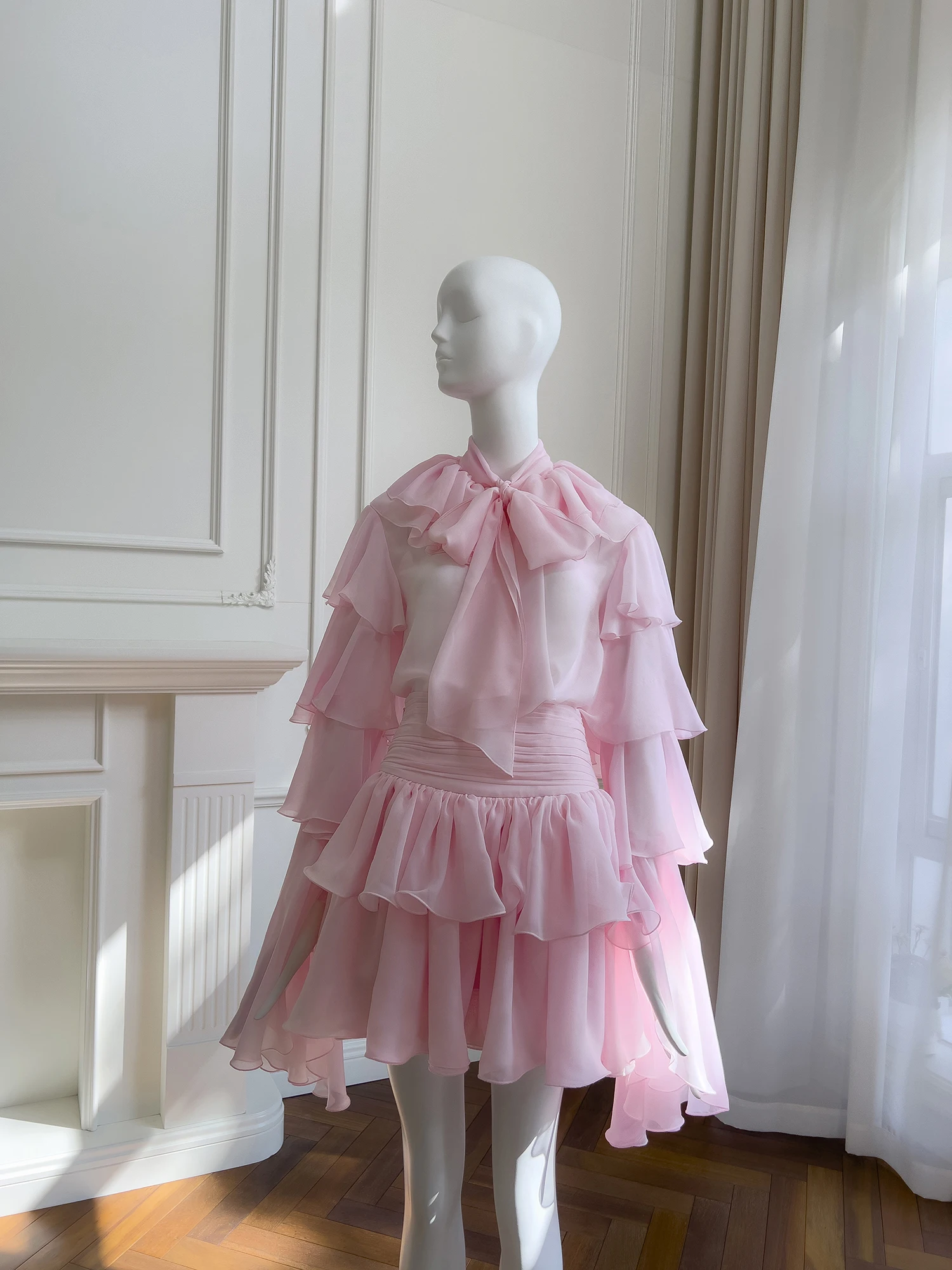 

Повседневный комплект с розовой кружевной отделкой и ремешком, нерегулярная юбка с высокой талией, комплект Fene, свадебный комплект женской одежды