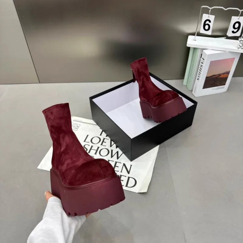 New Platform Women Snow Ankle Boots Suede Fashion Flats Shoes Woman Trend Walking Goth Chelsea Boots Warm Cozy Punk Mujer Botas