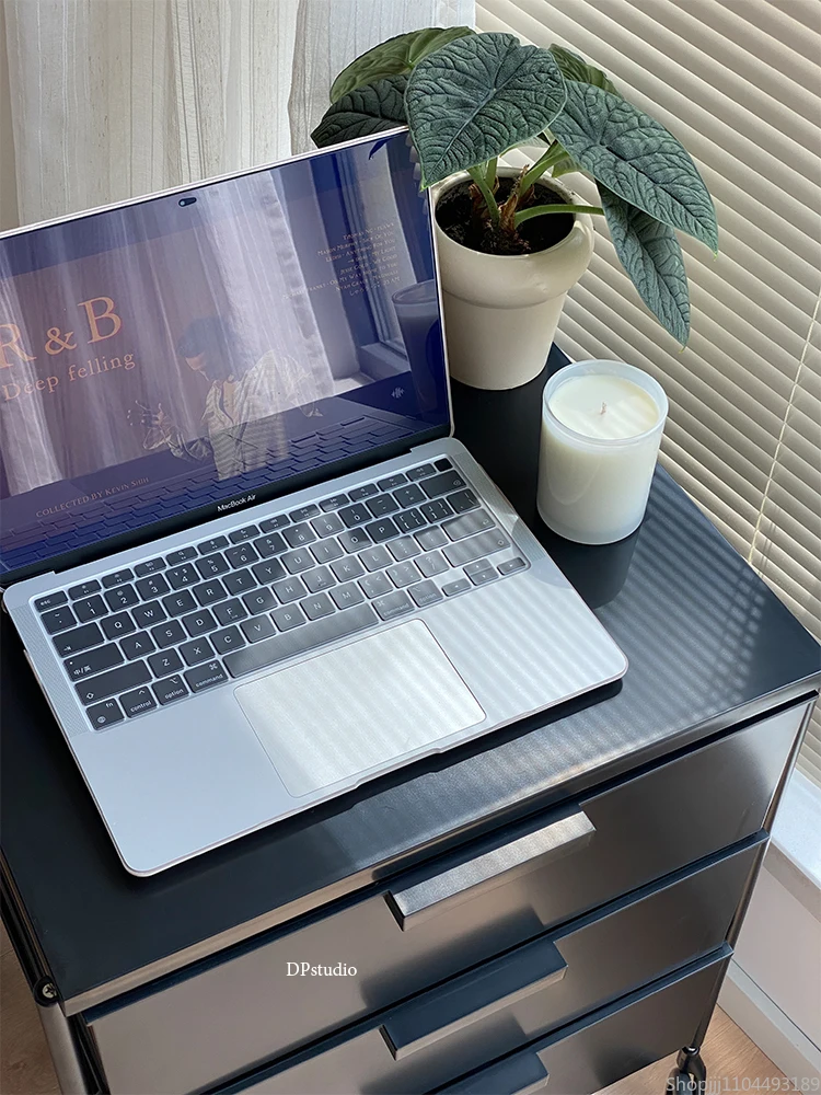 خزانة بجانب السرير دوارة متنقلة، عربة مصممة من الدوبامين ذات مساحة صغيرة، خزانة تخزين للوجبات الخفيفة