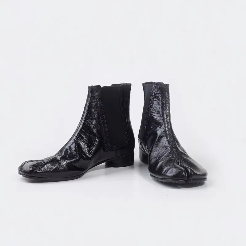 

Autumn New Split Toe Soft Leather Low Heel Short Boots with Lacquer Leather Design and Thick Heel Elastic Sleeve Martin Boots