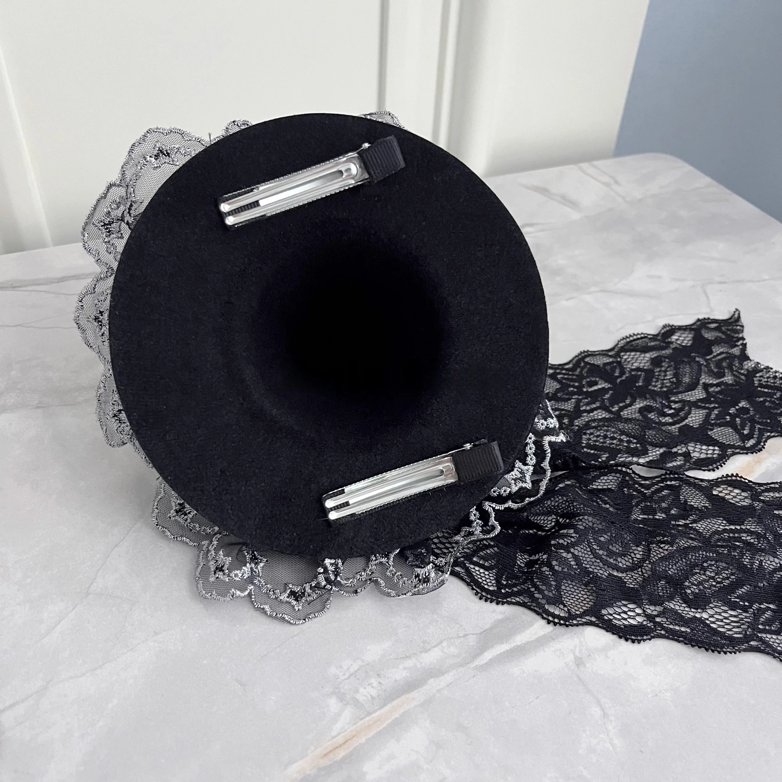 Handmade Lolita Gothic Flat Hat Subculture Dark Punk Halloween Magic Girl Top Hat Women Cosplay Versatile Lolita Witch Headdress