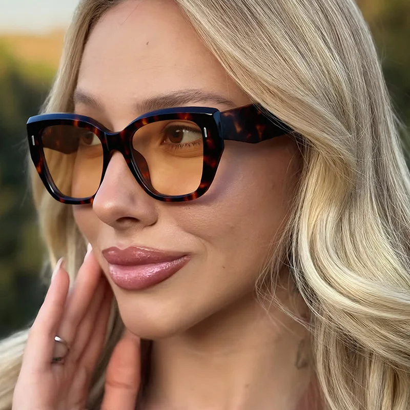 

Large frame slimming sunglasses for women 2025 new personalized retro fashion glasses leopard print cat eyes men's sunglasses