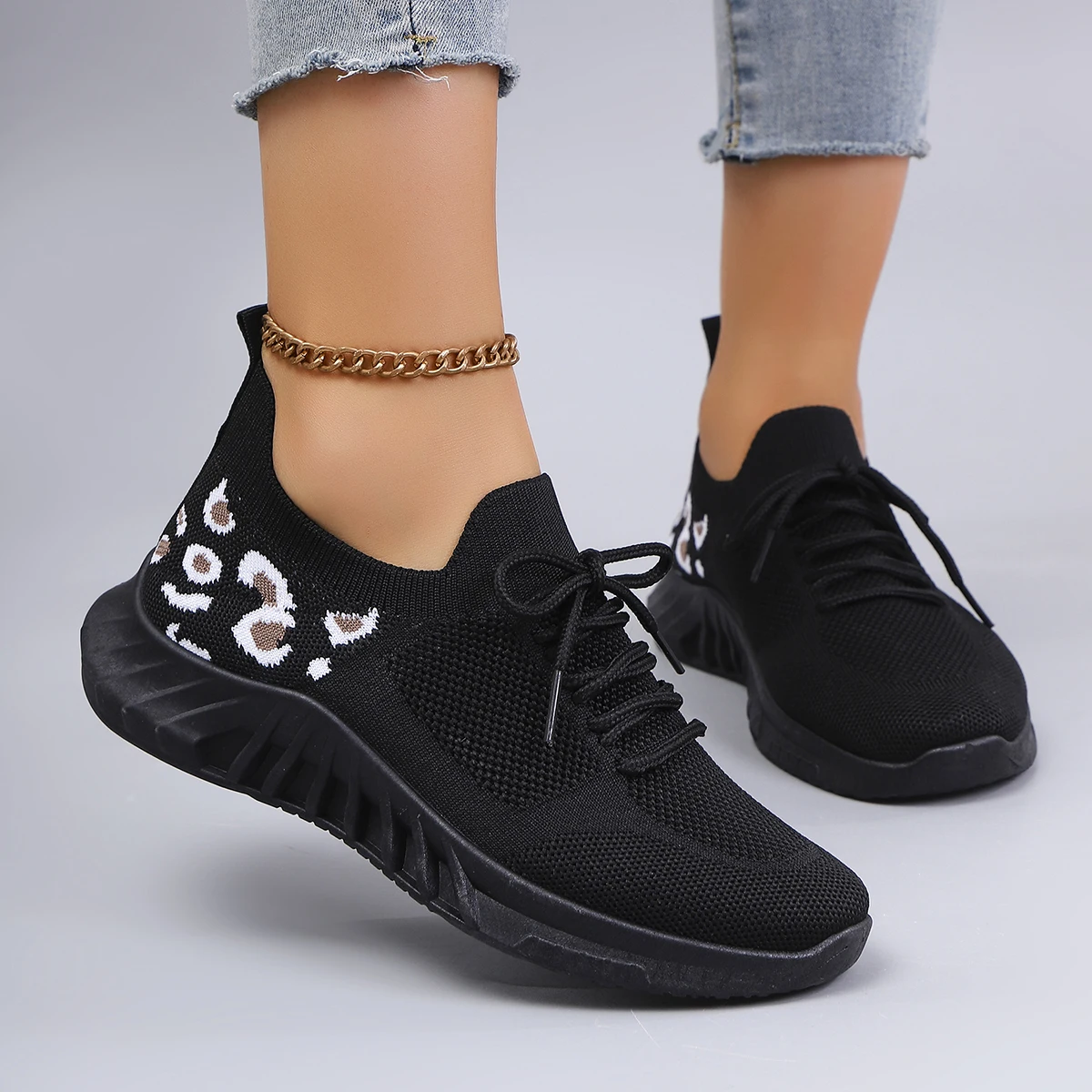 

Новые женские повседневные кроссовки на шнуровке для весны и осени: удобные, дышащие, легкие и износостойкие, для спорта и отдыха