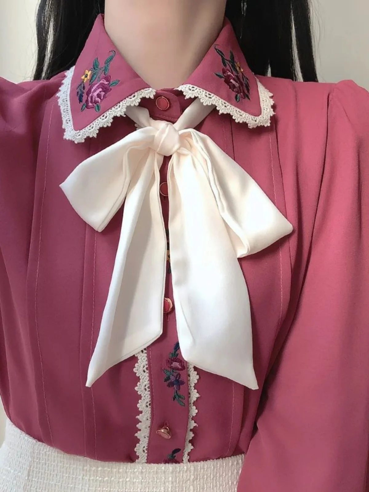 

Casual Loose Long Sve irt Street Sle Loose Fit Turn-down Collar Long irt for Women Spring Season Regular Sve Length