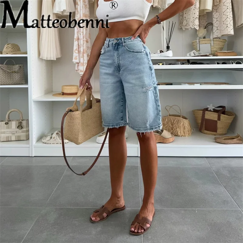 

New Women’s Ripped Hole Denim Shorts Solid Color Y2K Casual Loose Washed Mid Waist Female Knee Length Jean Pants Streetwear 2025