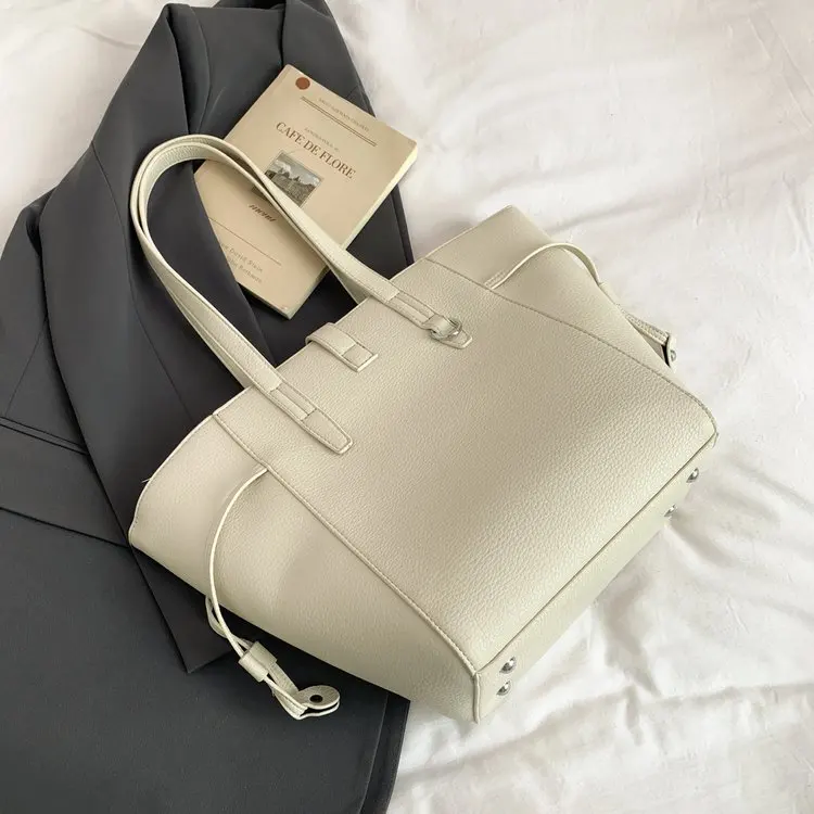 

Модная стильная женская сумка для поездок на работу 2025: Новая высококачественная универсальная сумка через плечо/кроссбоди