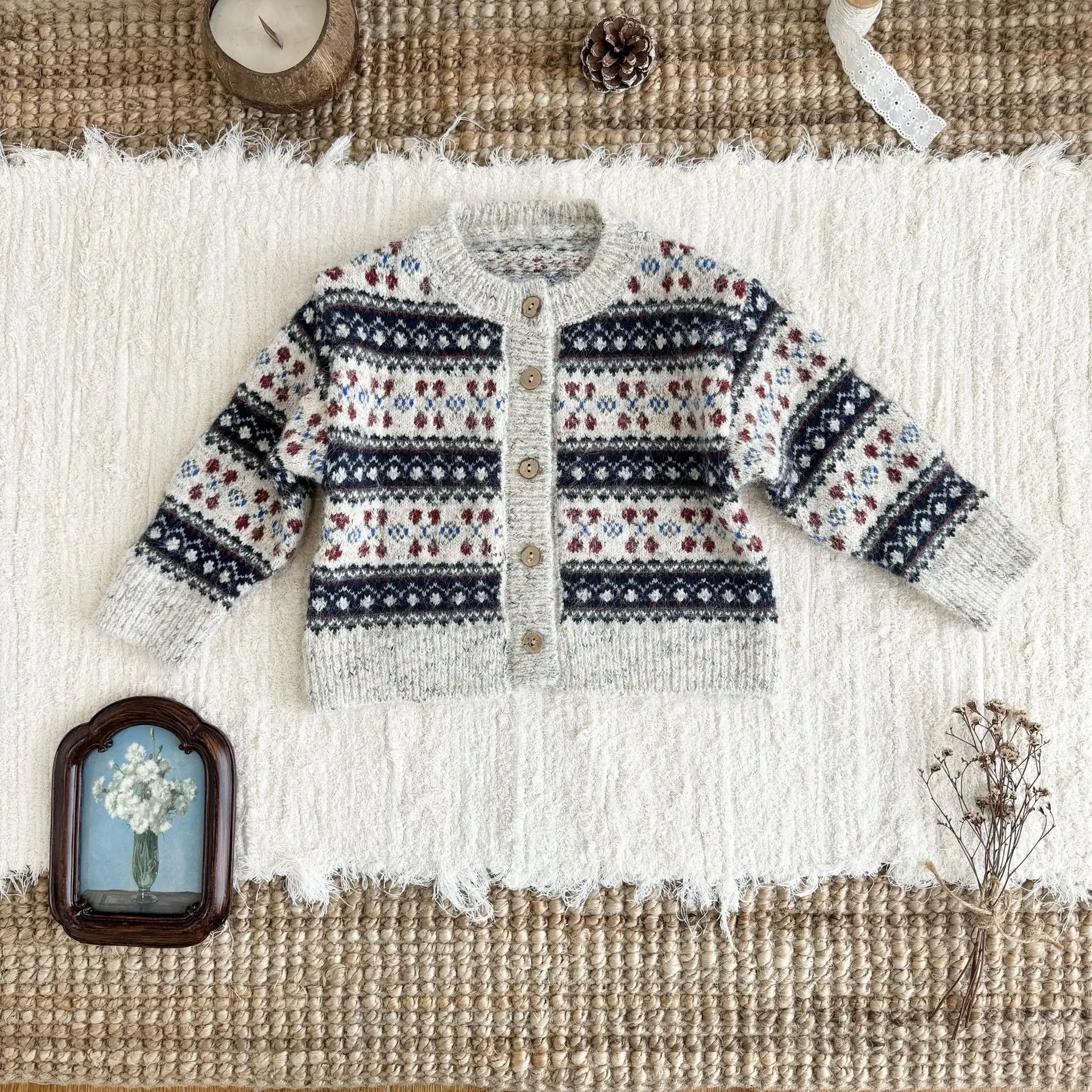 Korean Girls Fair Flower Decoration Warm 2026 American Style Sweater Fall Winter Warm Knitwear Vintage Yarn Jacket