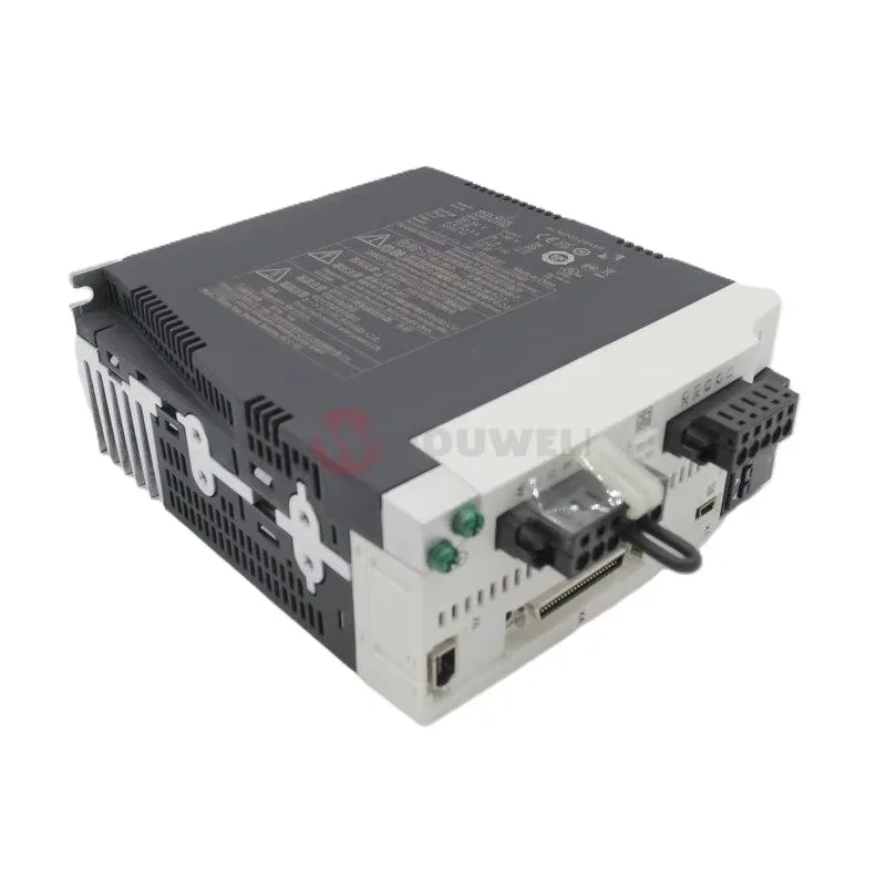 MCDLN35SE Servo Drive 750WAC Servo Motor Driver 3 Phase 220V 50/60Hz CNC Machine Integrated Encoder IP65 Protection Original New