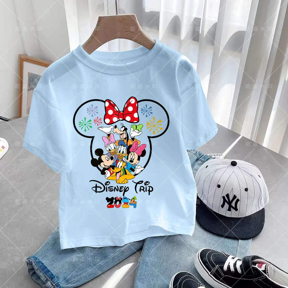 Fashion Disneyland Trip Disney Short Sleeve Couple T-shirt Children Top Vacation Clothes Summer Caricature 2024 Clothes Disney