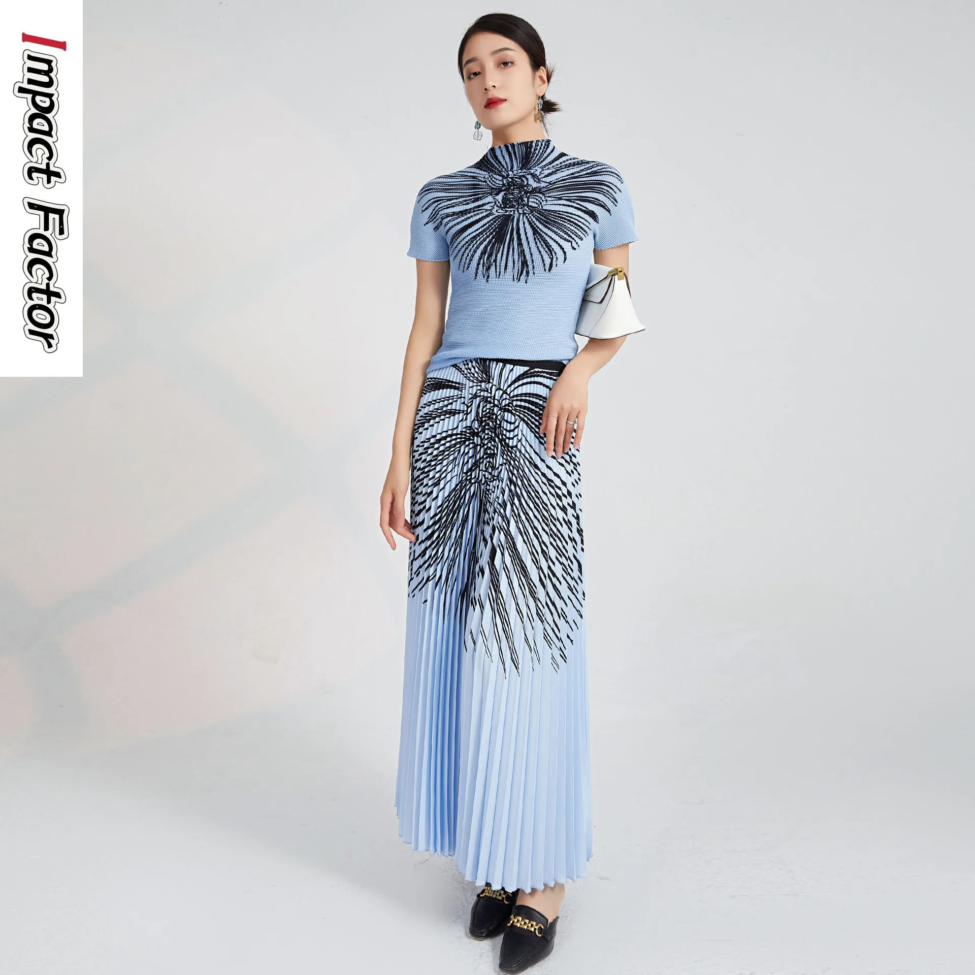 

2024 Summer New Miyake Ruffled Fashion Slim Fit Flower Print Women's Top T-shirt Round Neck Short Sleeve+100 Pleated Half Skirt