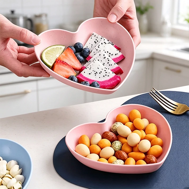 6Pcs Heart Shaped Plates Set w - Reusable Straw recension och pris