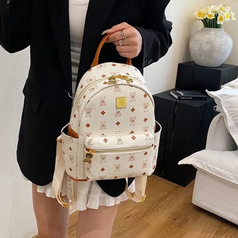 

Urban Explorer Style Bag For City Women Chic Crossbody Bag For Metropolitan Life And Stylish Commuting
