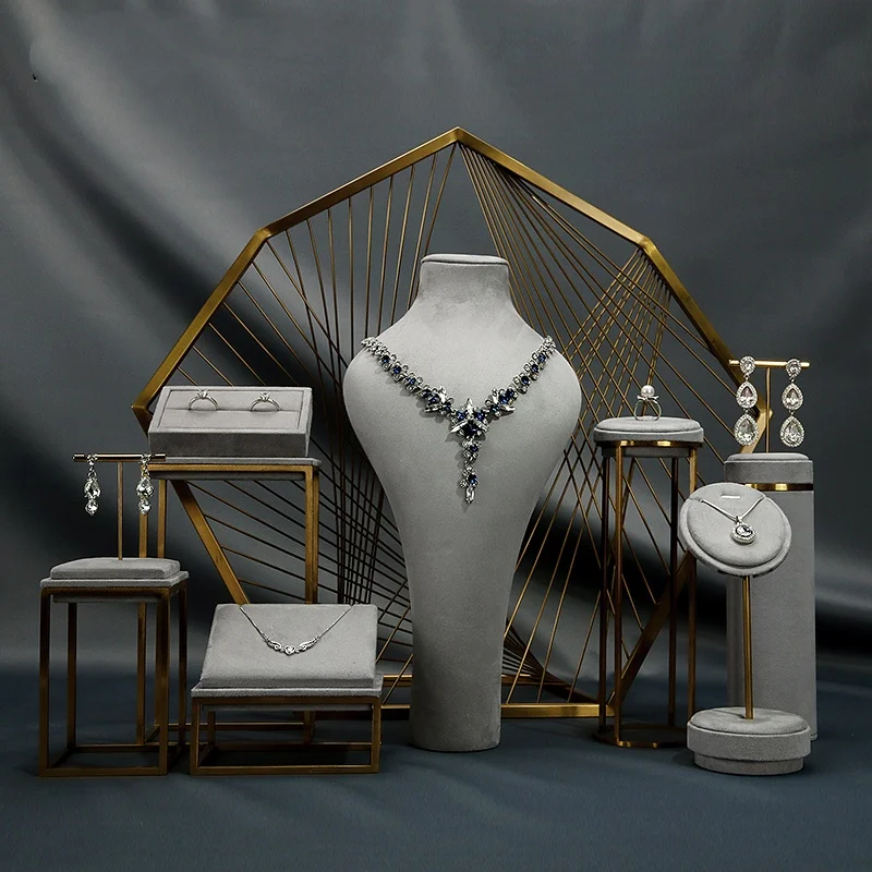 رمادي اللون عرض المجوهرات حامل مجموعة متجر المجوهرات قلادة حلقة حامل القرط قلادة رف شاشة نافذة عرض صور الدعائم مجموعة