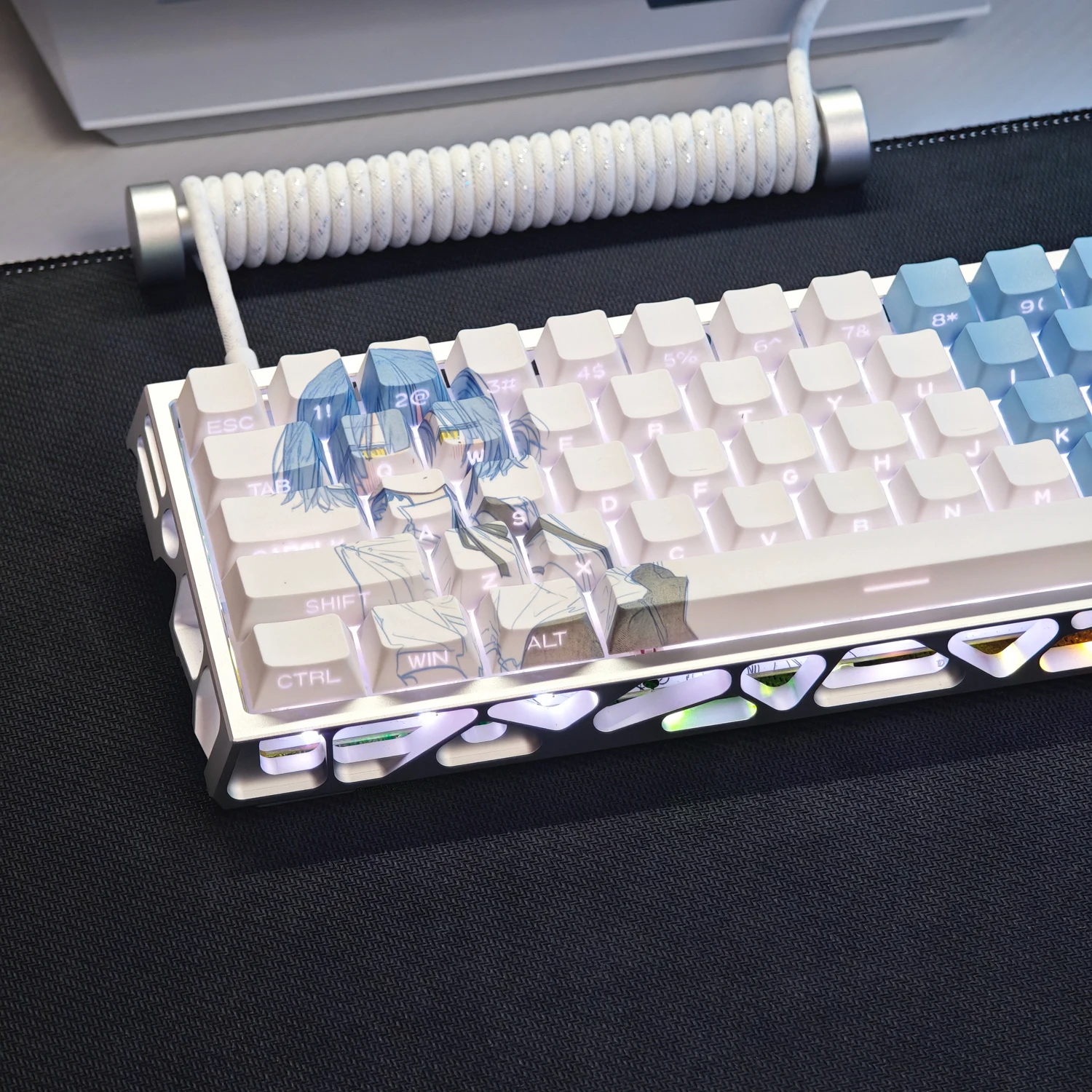 

98 Keys Yamada Ryo Keycaps Chreey Height PBT Engraving 2d Animation Custom Key Caps for Mechanical Keyboards Wooting Made68