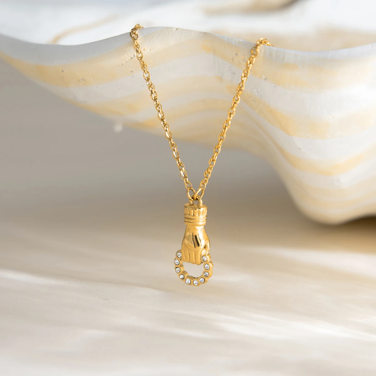 Zora فريدة من نوعها الصداقة اليد التعميم الجوف قلادة قلادة المرأة مقاوم للماء الفولاذ المقاوم للصدأ المجوهرات الكلاسيكية أفضل هدية #3