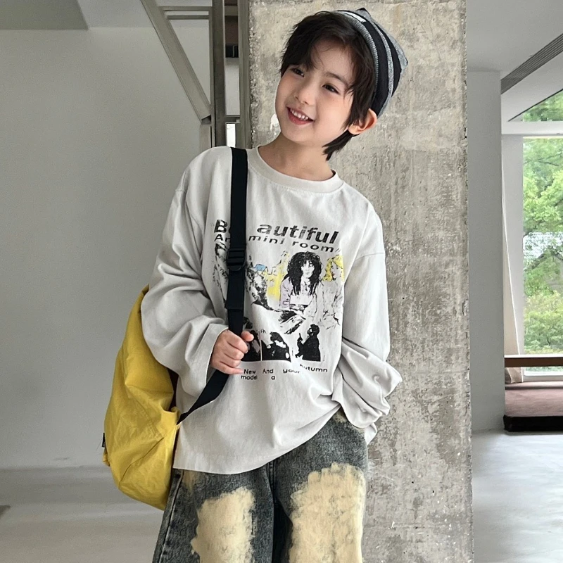 

2025 Autumn Children's New Cotton Personalized Letter Cartoon Printed Long Sleeve T-shirt