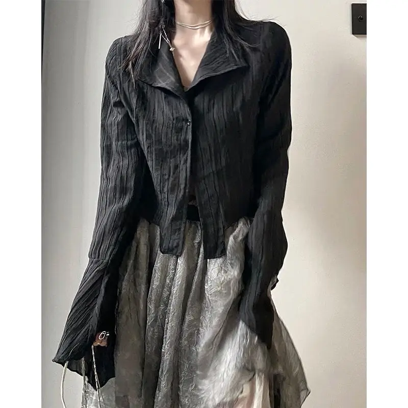 Dark Pleated Black Long Sleeved Shirt for Women with A Niche Design Flared Sleeves Retro Wabi Sabi Style Top