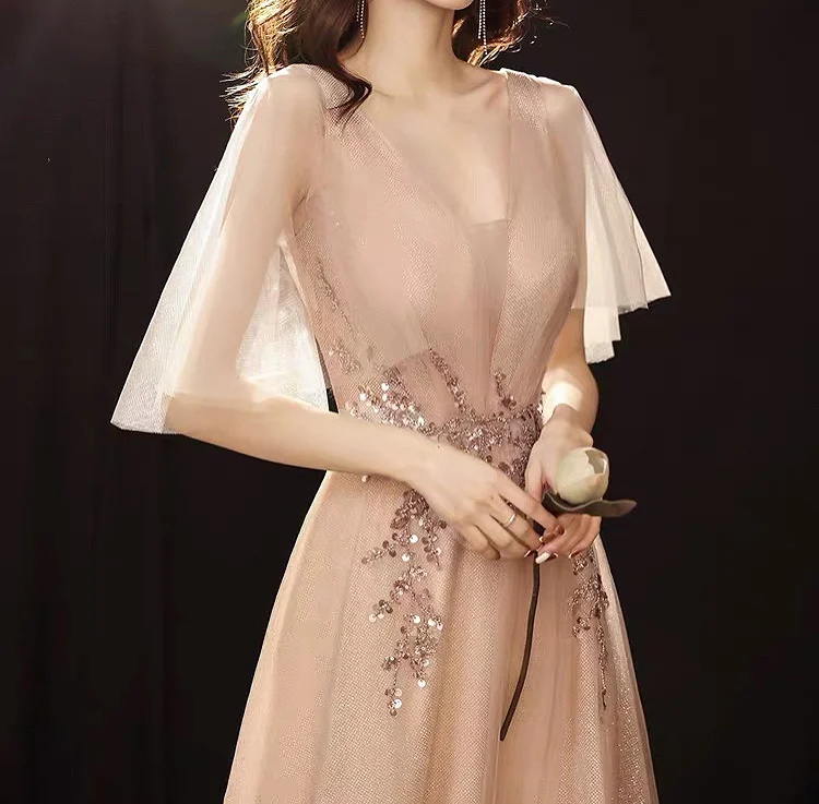 

Gorgeous Champagne Prom Dreses Flare Sleeve Appliques Bead A-Line Lace Up V-Neck Tulle Appliqu Banquet Party Long Evening Gowns