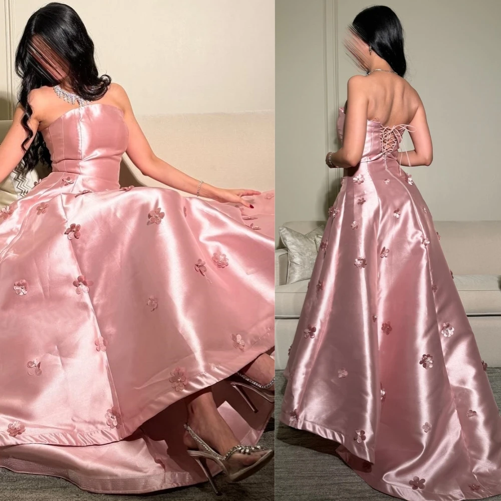 Customized Exquisite Satin Applique Pattern Flower A-line Strapless Long Dresses Prom Dresses Classic Modern Style High Quality