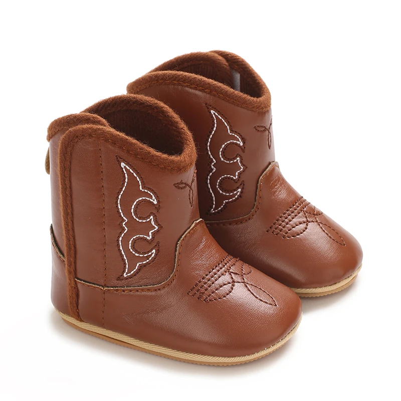Ethnic Style Embroidered Denim Baby Boots Soft Soled Short Walking Shoes for Newborns Autumn Fashionable First Steps Footwear