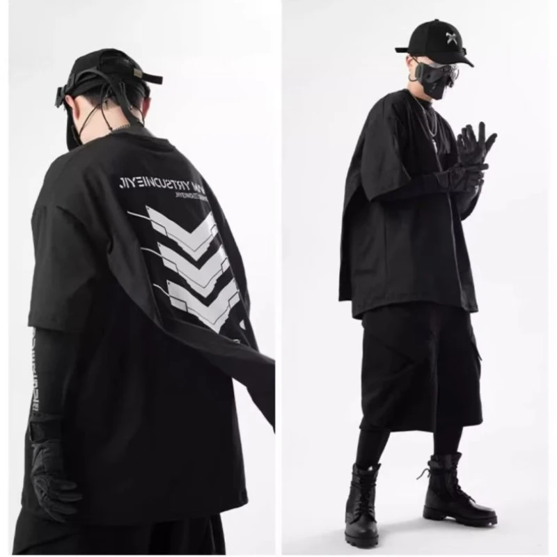 Y2k Techwear Men T Shirts Cape Design Fashion Casual Anime Harajuku Streetwear Short Sleeves Tops Tee Shirts for Men Oversized