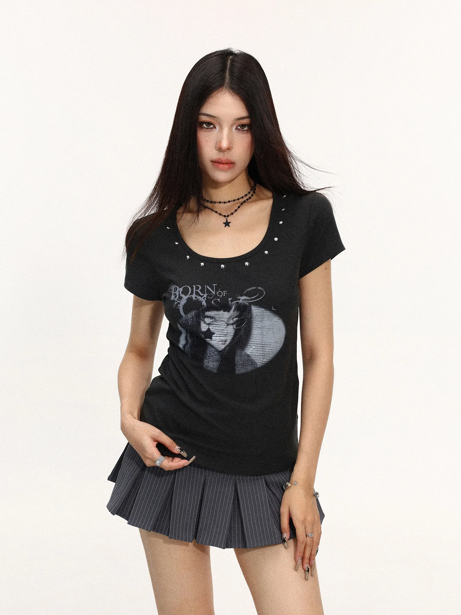 

Slim Fit Short Sleeve T-Shirt Women's Summer Hot Girl Print Rivet Shoulder Length Top American Style Portrait Stamp Casual Tee