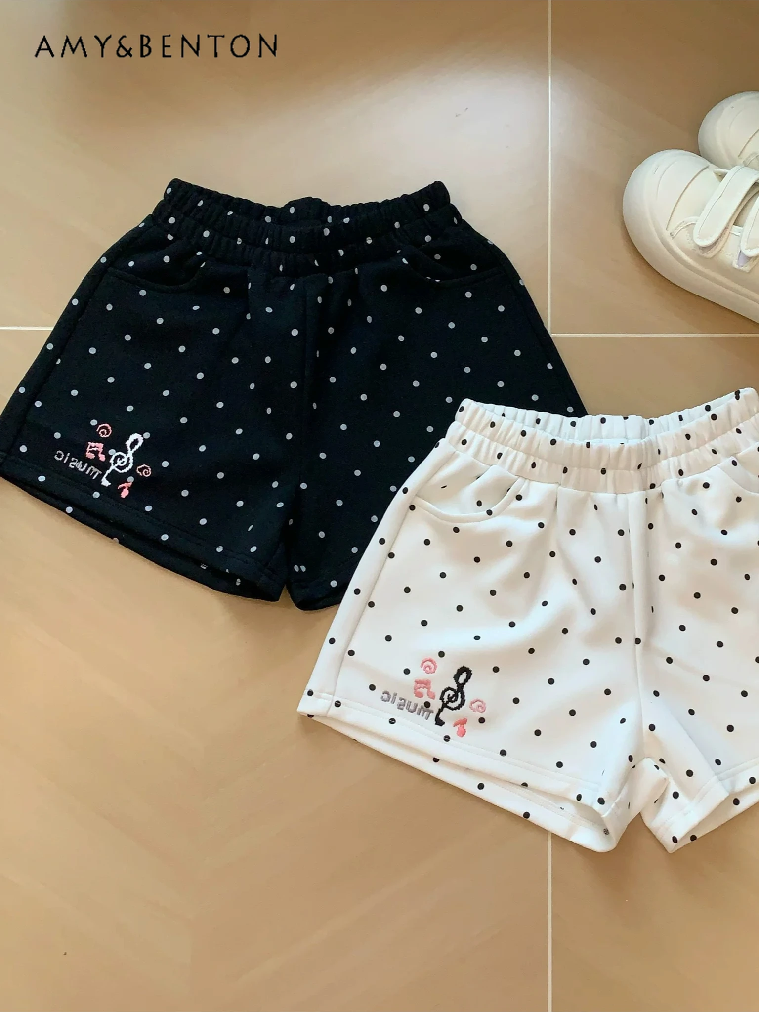 

Cute Polka Dot Embroidered Versatile High-waisted Slim Shorts Women's Japanese College Style Sweet Casual Wide-leg Shorts Summer