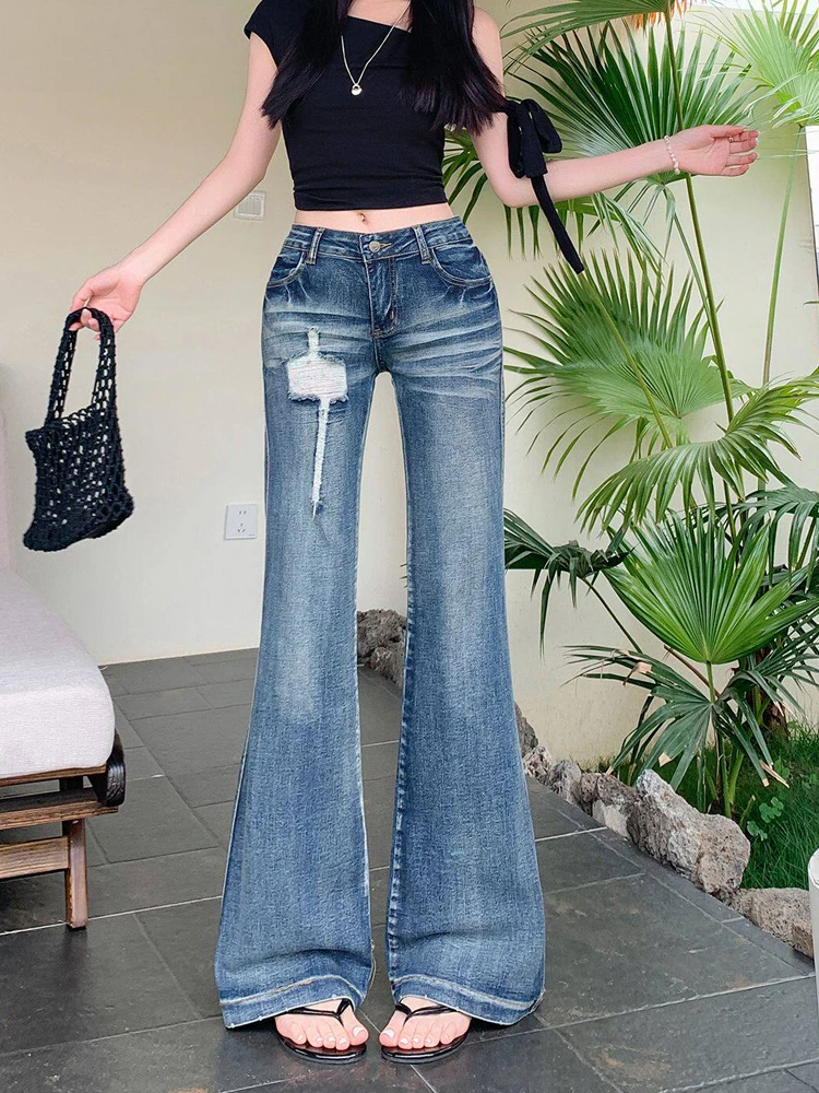 

Low Waist Bell Bottom Jeans Women's Summer 2026 New American Design Sensation Slimming Hole Micro Flare Long Pants