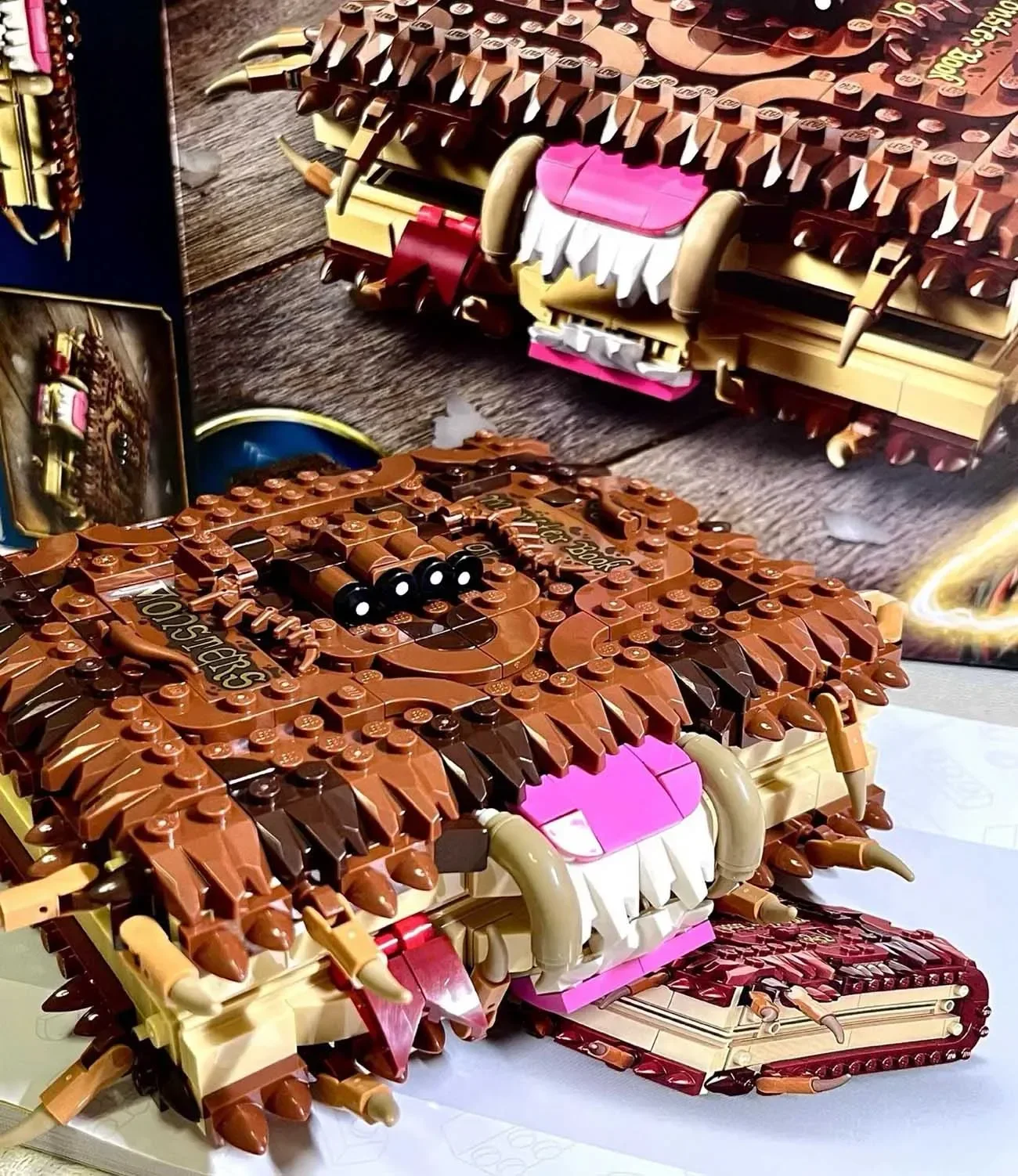 Chomping Monster Book of Monsters Modelbouwsteenset 76449, compatibel met Legoed-deeltjes, geschikt voor kerstcadeaus