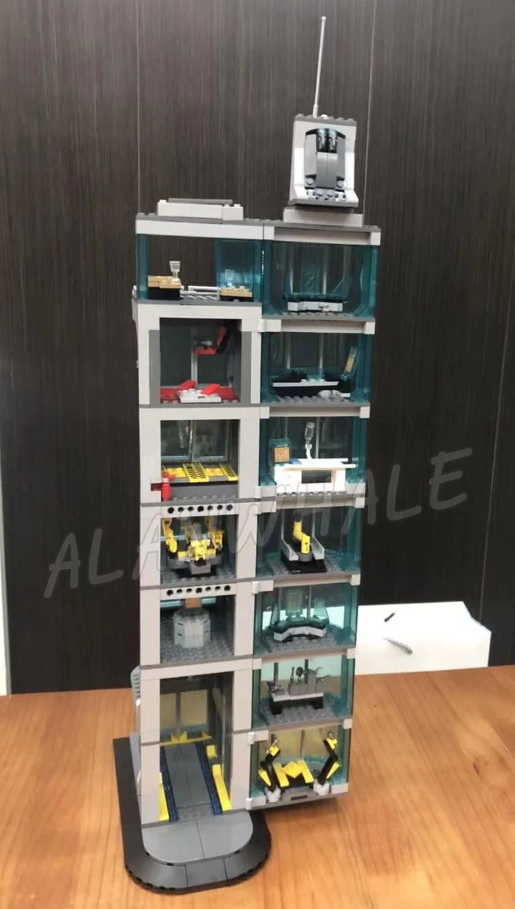 727개 조각 슈퍼 파이터 5층 리벤저스 타워 전투 무기실 기술 연구소 차고 11564 블록 세트 모델과 호환 가능