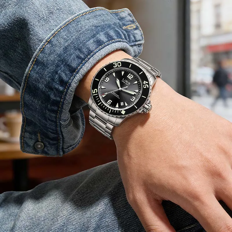 Men's Classic Black Disc Quartz Watch with Steel Strip Luminous Calendar Waterproof Leisure Sports Watch view 5