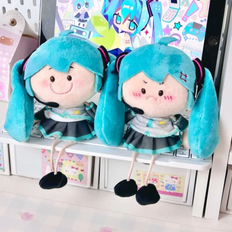 

Hatsune Miku Cartoon Ponytail Spinning Plush Pull-Back String Doll Bag Decoration Fufu Surprise Cute Holiday Birthday Gift Toys